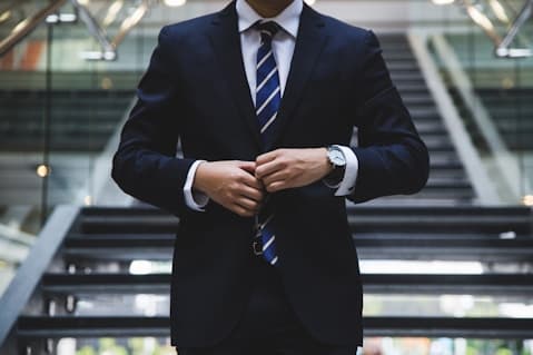 Hiring the Right Experts
